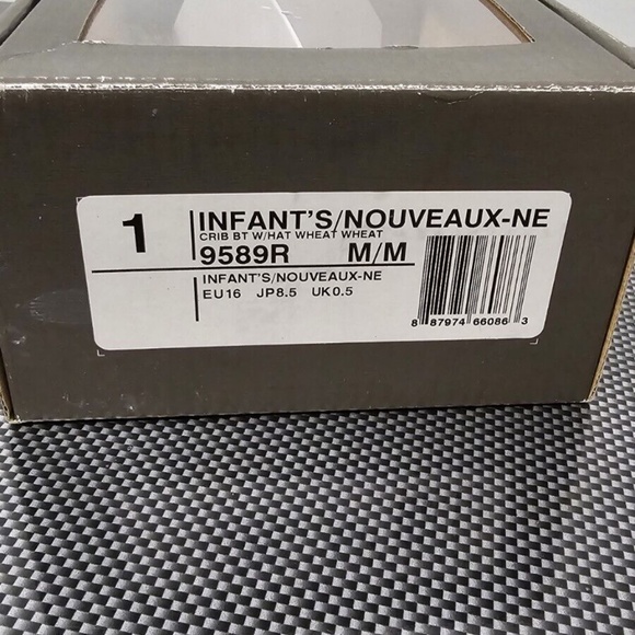 Timberland Kids Baby Crib Booties Shoes Nubuck Boots Size 1 US 9589R A62117 - Picture 7 of 7